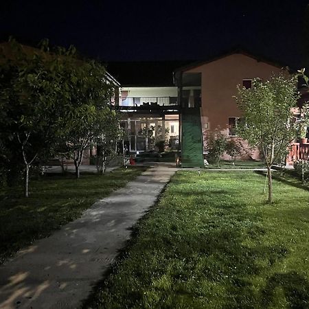 Hotel Vila Baciu Tuzla Exteriér fotografie